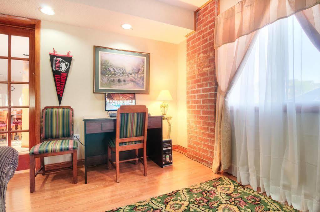 Quality Inn Sycamore - Dekalb Extérieur photo